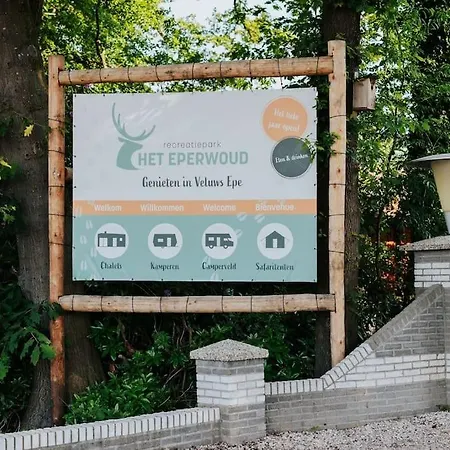 Huisdiervriendelijk Houten In Het Semesterbostad
